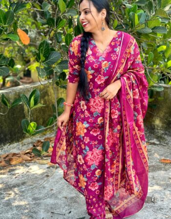 Cotton Floral Printed Slit Kurti With Bottom And Duppatta (Purple)