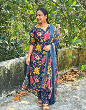 Cotton Floral Printed Slit Kurti With Bottom And Duppatta (Blue)