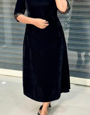 Velvet Designer Aline Kurti (Black)