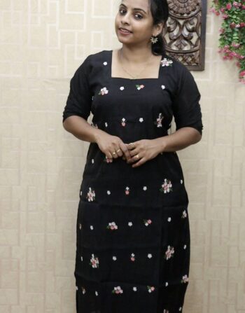 Mul Chanderi Side Slit Kurti (Black)