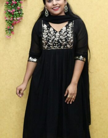 Georgette Handworked Front Pleated Aline Kurti With Duppatta (Black)