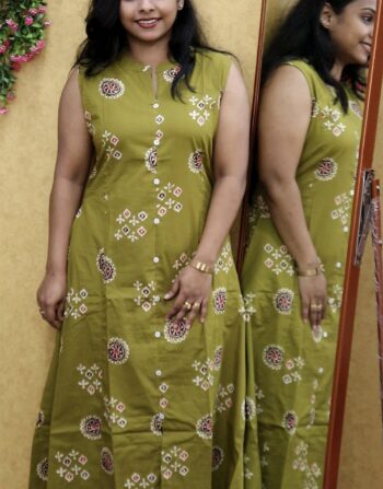 Dabu Cotton Princess Cut Aline Kurti (Light Green)